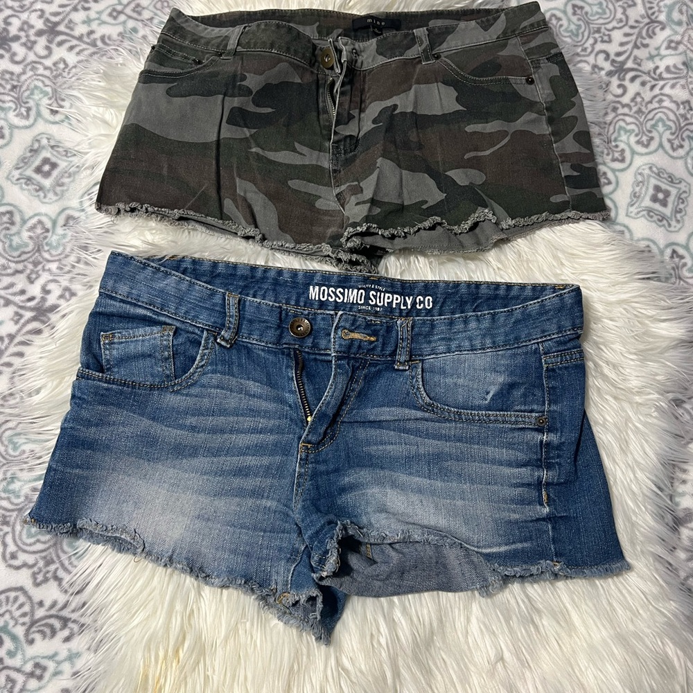 Short short Bundle Blue and Camouflage Jean Shorts 11/L